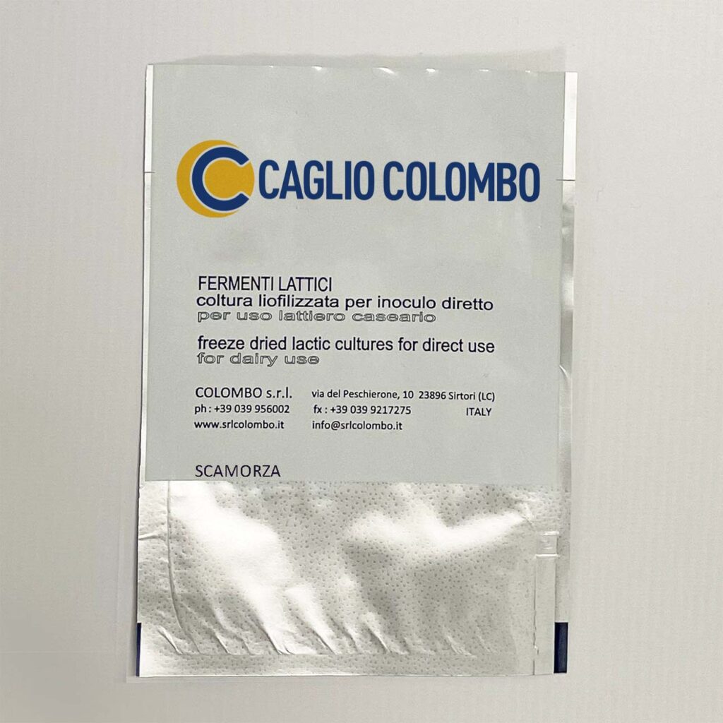 Caglio Colombo | Dal 1903 Colombo Srl affianca caseifici artigianali e industriali nella produzione di formaggi e prodotti lattiero-caseari, sviluppando caglio, fermenti lattici, enzimi e soluzioni dedicate alla lavorazione del latte. Un’esperienza costruita attraverso oltre un secolo di attività, ricerca e collaborazione con professionisti del settore caseario.